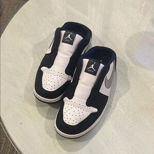 Nike Jordan Golf Blue and White Shoes.  Barely worn.